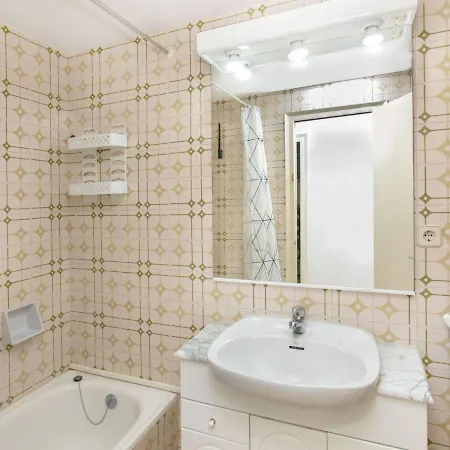 Appartement Emiko By Interhome Tossa de Mar